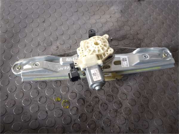 elevalunas electrico trasero derecho ford foc