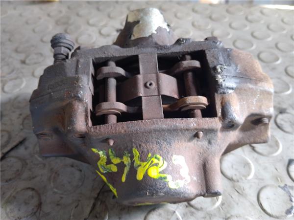 pinza freno trasero izquierda mercedes benz c