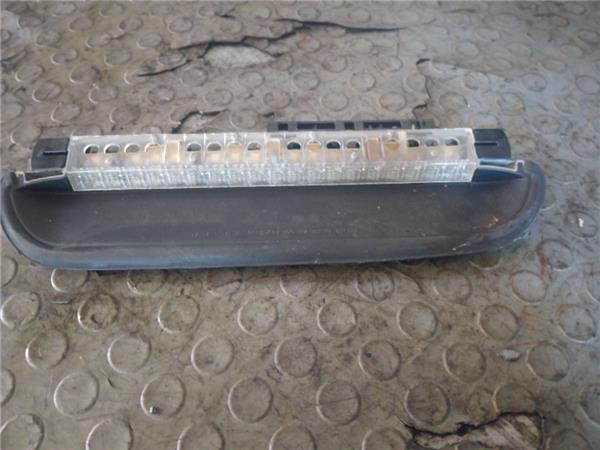 luz central de freno bmw serie 3 compacto e46