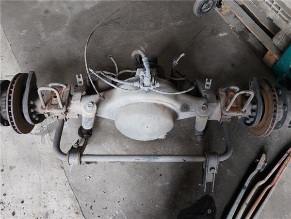 puente trasero nissan atleon tk14080