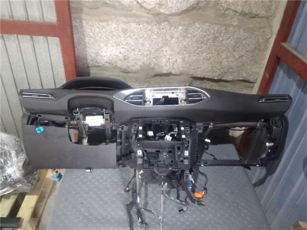 salpicadero peugeot 308 2013 16 style 16 ltr