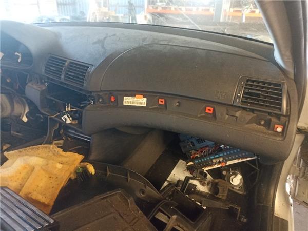 salpicadero bmw serie 3 compacto e46 2001  18