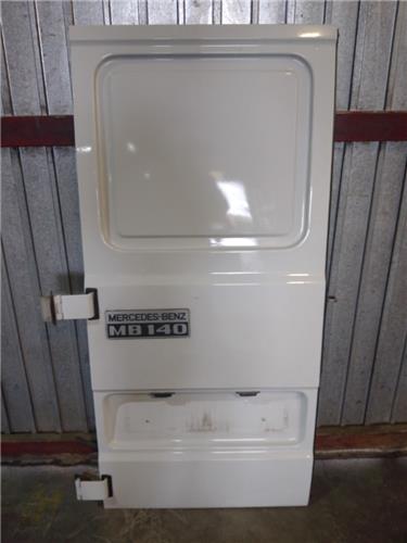 puerta trasera izquierda mercedes benz 100 fu