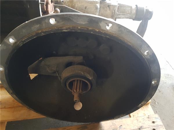 caja cambios manual nissan trade 2.8 diesel