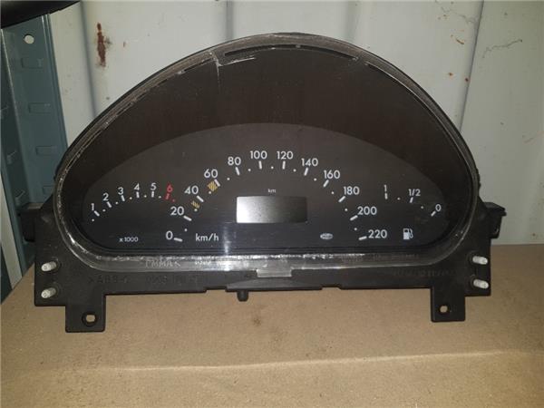cuadro instrumentos mercedes benz clase a bm