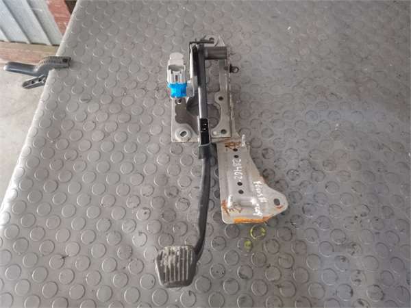 pedal freno ford focus berlina cb8 2010  10 e