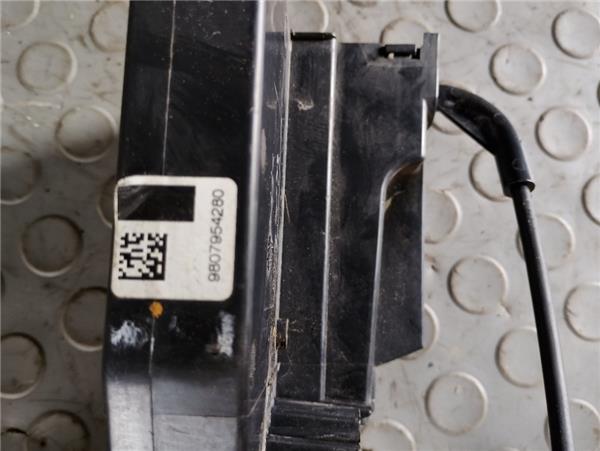 cerradura puerta delantera derecha peugeot 30