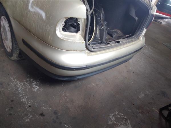 paragolpes trasero seat toledo 1m2 031999 19