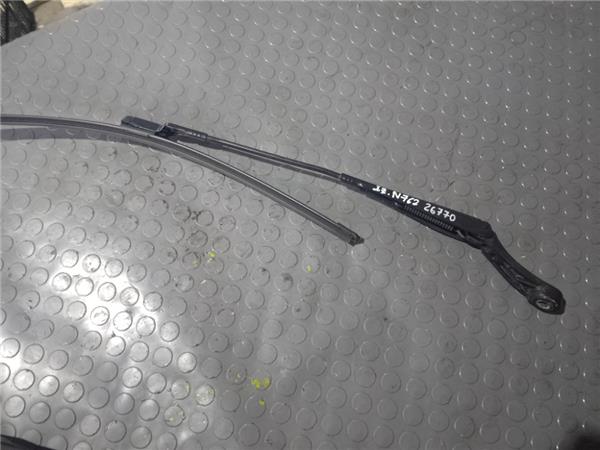 brazo limpiaparabrisas delantero izquierdo pe