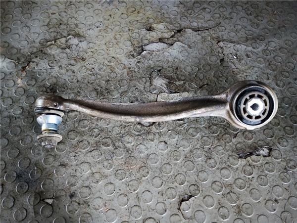 brazo inferior delantero derecho mercedes ben