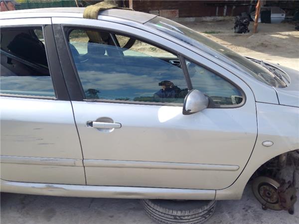 puerta delantera derecha peugeot 307 3ac 16 1