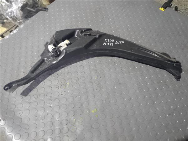 deposito limpiaparabrisas peugeot 308 2013 1