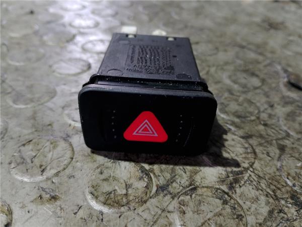 interruptor luces emergencia volkswagen golf