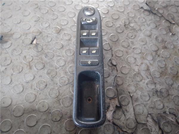 botonera puerta delantera izquierda peugeot 3