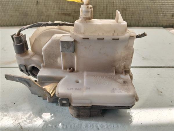 Cerradura Puerta Delantera Derecha Volkswagen Polo III Berlina (6N2)(1999->) foto 3