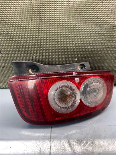 Piloto Trasero Derecho Nissan Micra (K12E)(11.2002->)