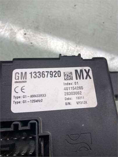 Caja Fusibles/Rele Opel Corsa D (2006->) foto 2