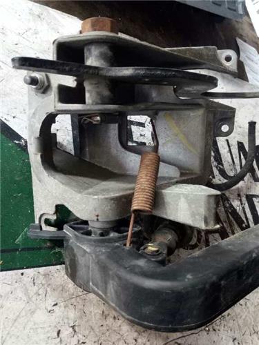 Pedal Embrague Mercedes-Benz SPRINTER  CAJA CERR. foto 3