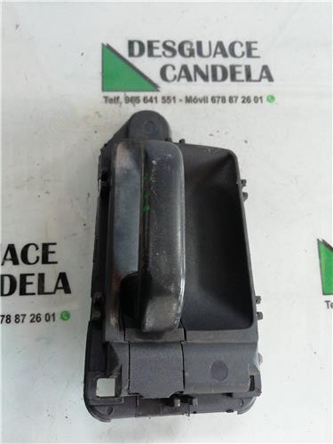 Manilla Interior Puerta Delantera Derecha Peugeot 205 Berlina (02.1983->)