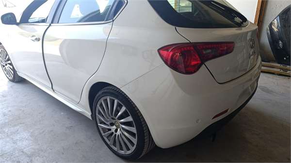 Puerta Delantera Izquierda Alfa Romeo Giulietta (191)(2010->) foto 2