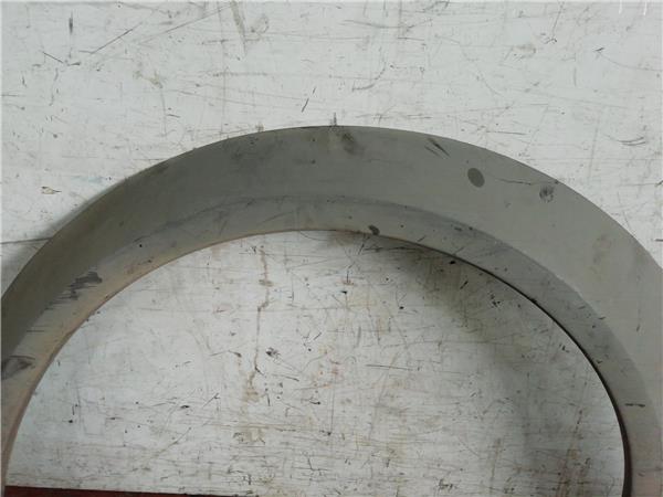 Moldura Paragolpes Trasero Ford Transit Connect (TC7)(2002->) foto 3