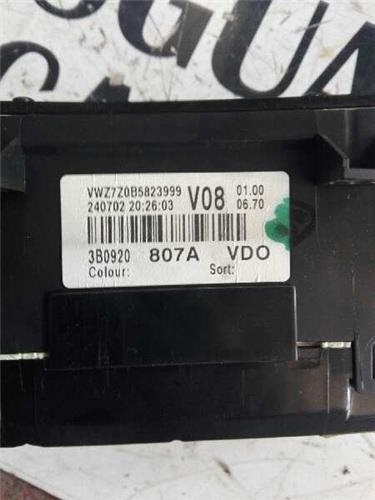 Cuadro Instrumentos Volkswagen Passat Berlina (3B3)(2000->) foto 2