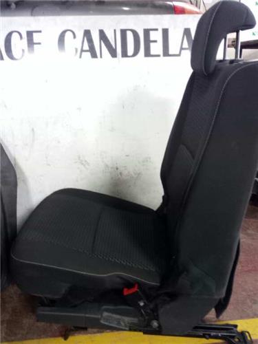 Asientos traseros derechos Toyota VERSO foto 4