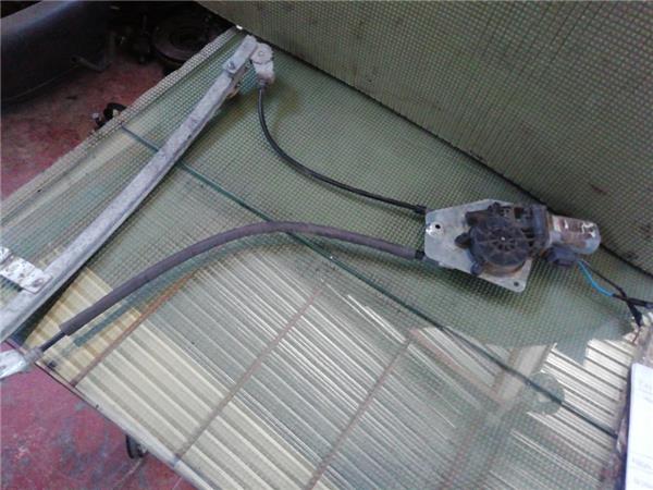 Elevalunas Electrico Izquierdo Peugeot 306 3/5 pt. (S1)(01.1993->05.1996) foto 2