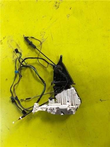 cerradura puerta delantera derecha mercedes b