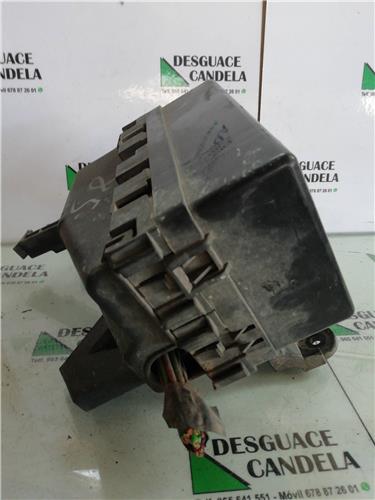 Caja Reles Nissan Almera Tino (V10M)(05.2000->) foto 2