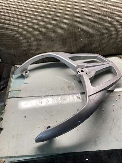 Porta objetos trasero
