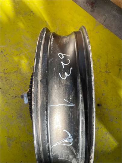 Llanta YAMAHA YZF-R 125 foto 4