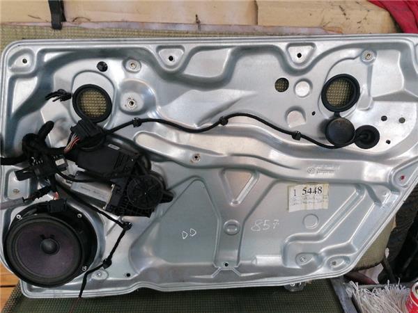 elevalunas electrico delantero derecho volkswagen passat berlina (3b3)(2000 >) 1.9 comfortline [1,9 ltr.   96 kw tdi]
