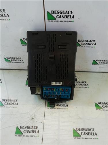 Caja Reles Renault Megane I Fase 2 Berlina (BA0)(1999->) foto 3