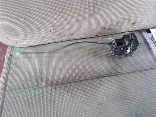Cerradura Puerta Delantera Derecha Renault Megane I Classic (LA0)(1996->) foto 3