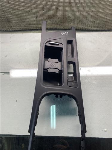Embellecedor Consola Central Renault Megane IV Sport Tourer (06.2016->)