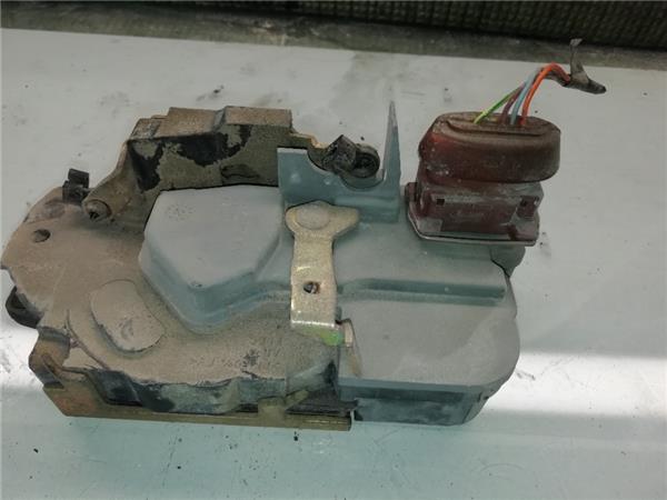 Cerradura Puerta Trasera Izquierda Peugeot 206 (1998->)