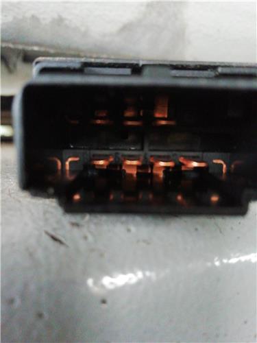 Interruptor Luces Emergencia Seat Ibiza (6K1)(08.1999->) foto 2