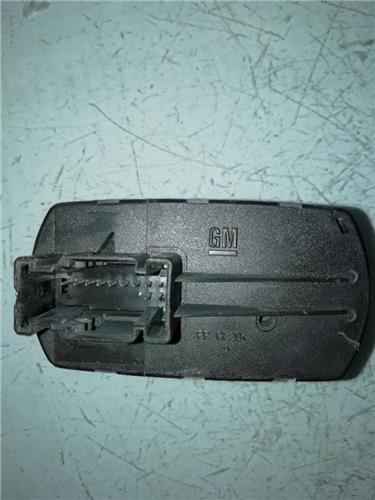 MANDO ELEVALUNAS DELANTERO IZQUIERDO Opel Corsa D (2006->) foto 3