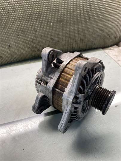 Alternador Nissan Juke I (F15E)(06.2010->) foto 2