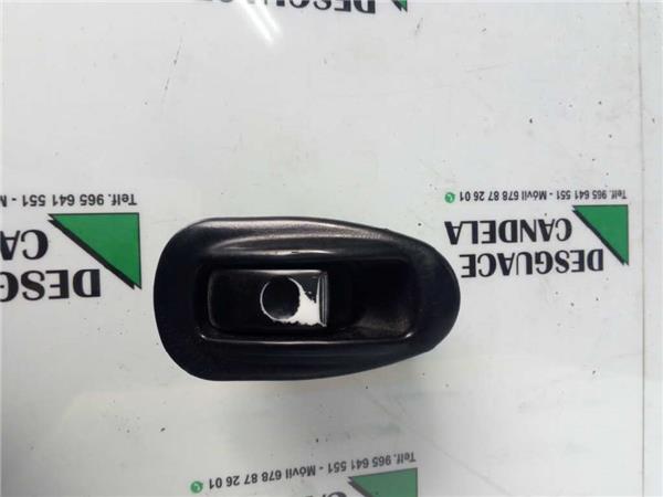 MANDO ELEVALUNAS DELANTERO DERECHO Mitsubishi Santamo (Hyundai)(1999->)