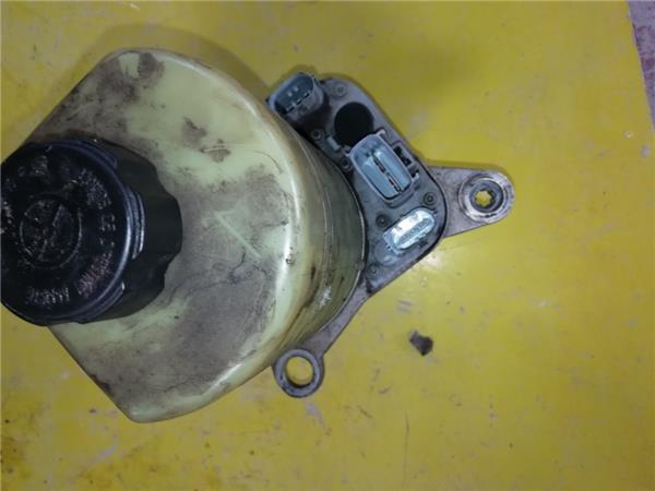 Bomba Servodireccion Ford Focus Berlina (CB4)(2008->) foto 2