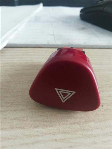 Interruptor Luces Emergencia Citroen C3 (2002->)