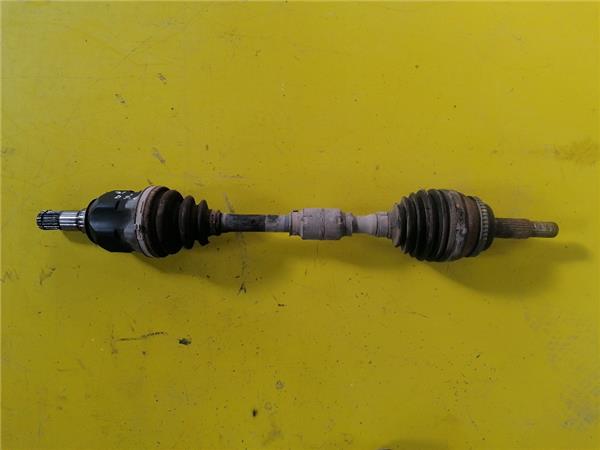 Transmision Delantera Izquierda Toyota Corolla Verso (R1)(2004->)