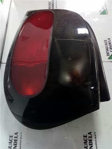 Piloto Trasero Derecho Renault MEGANE I BERLINA HATCHBACK foto 2