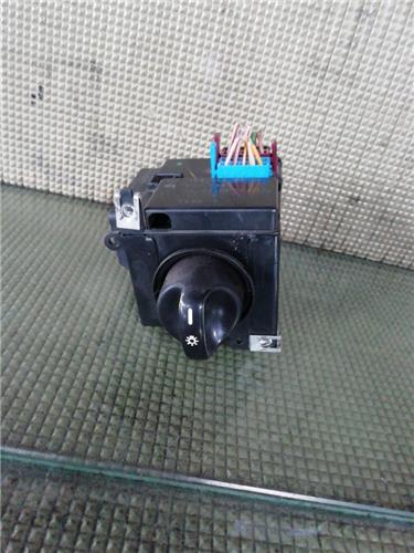Mando De Luces Mercedes-Benz Vaneo (BM 414) Compact Van (10.2001->)