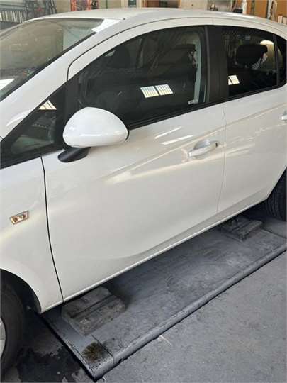 Puerta Delantera Izquierda Opel Corsa E (2014->)
