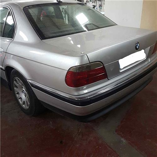 Porton Trasero BMW Serie 7 (E38)(1994->) foto 2