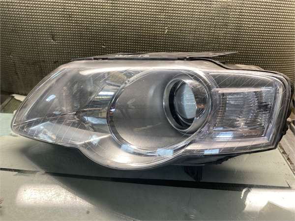 Faro Delantero Izquierdo