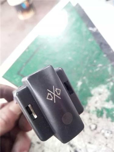 interruptor cierre centralizado citroen xsara